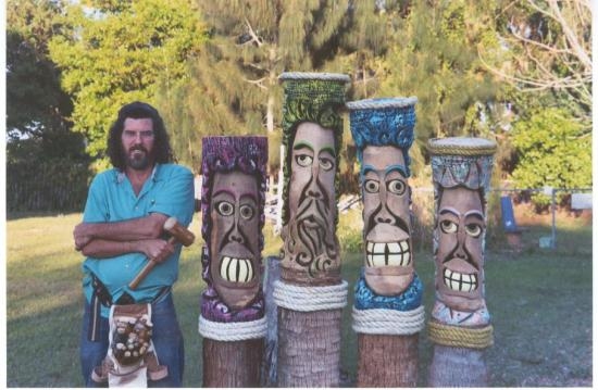 Tikis 2004